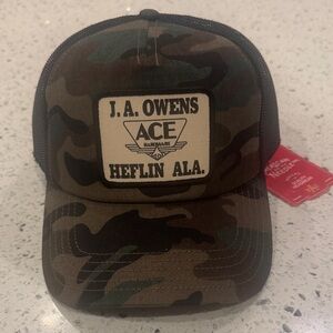 STRANGER THINGS SEA 5 Volume 2 HOPPERS HAT JA OWENS ACE Hardware HEFLIN ALABAMA